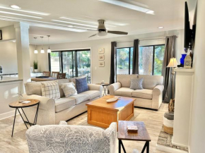 168 Beachwalk - Newly Renovated Villa with Stunning Coastal Beach Decor, Enjoy Lagoon and Golf Course Views from the Deck